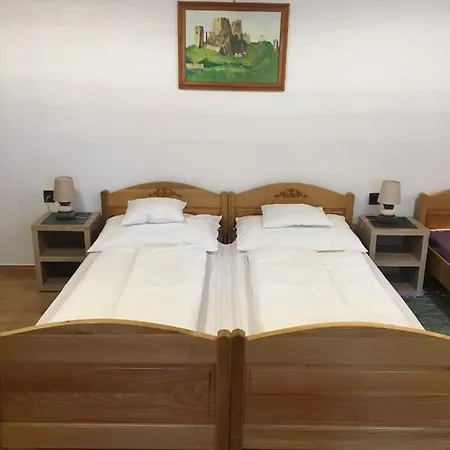 Apartman Dévényi Csesznek