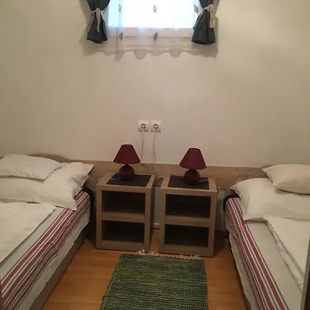 Apartman Dévényi *